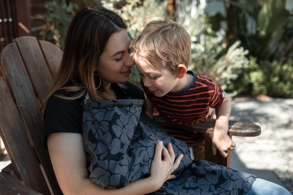 De bijzondere band tussen moeder en zoon: liefde, groei en uitdagingen