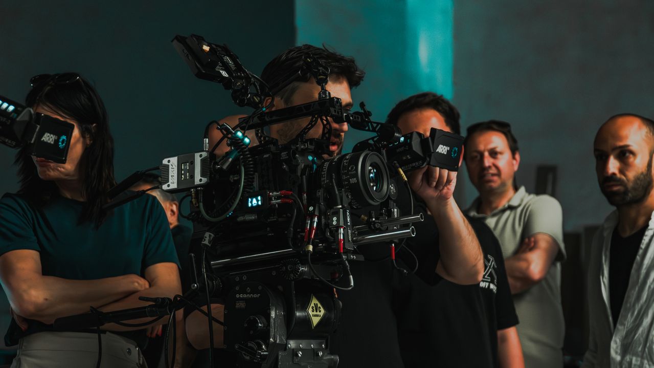 Wat doet een goede bedrijfsvideo producent eigenlijk, behalve filmen?